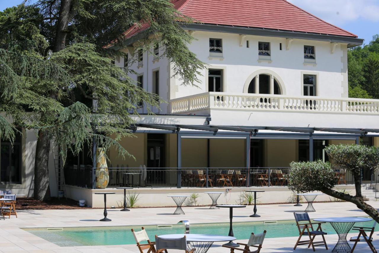 Отель Sequoias Golf & Ressort Ruy-Montceau Экстерьер фото