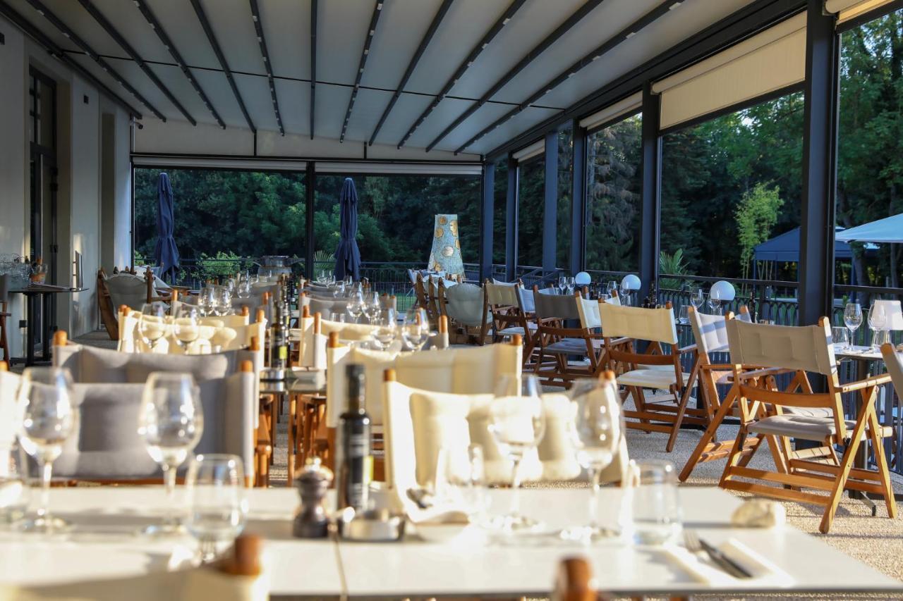Отель Sequoias Golf & Ressort Ruy-Montceau Экстерьер фото
